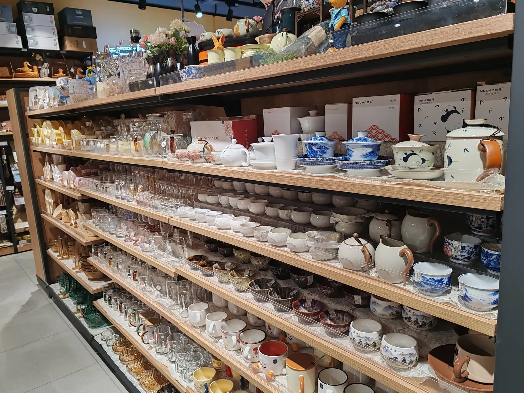 配送到店 · 形象端架